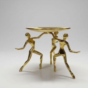 Ваза для фруктов со статуэткой